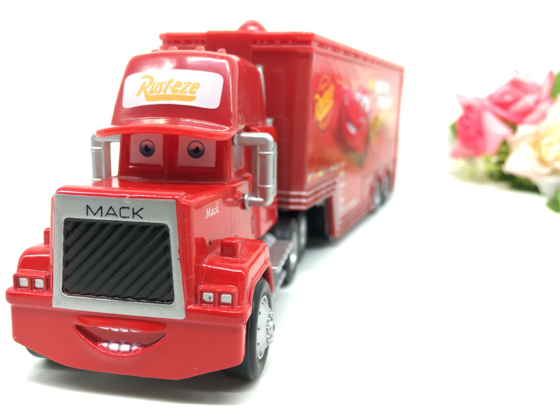 Disney Pixar Cars Toy Mack Truck Playset, Lightning McQueen Story Sets (Rust-eze)