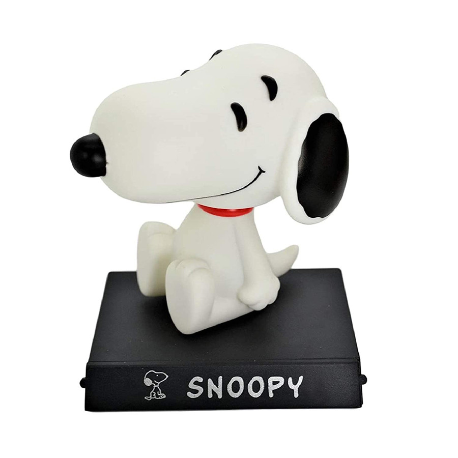 Snoopy Shaking Head Figure Car Decoration Accessories