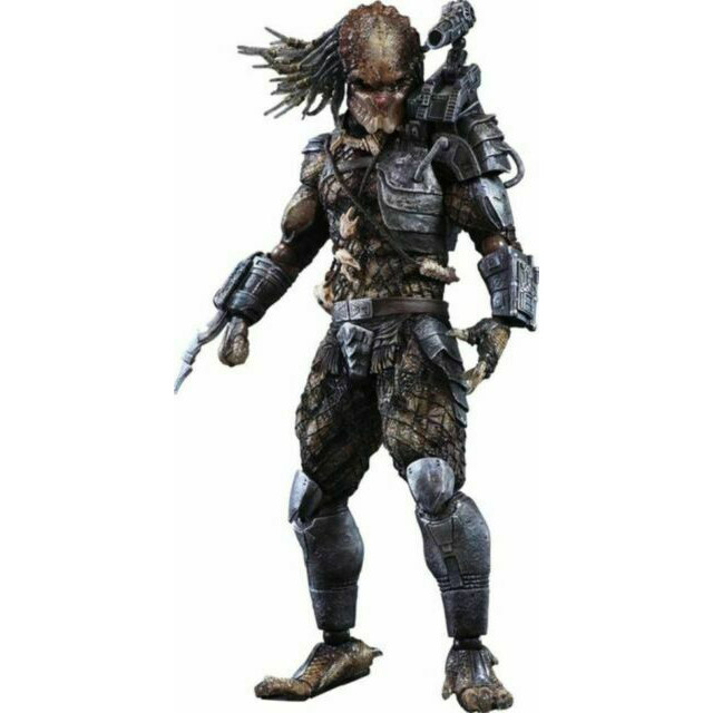 Predator Play Arts Kai Figure 11 Inches