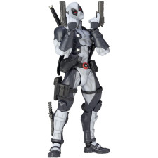 Revoltech Kaiyodo Yamaguchi Deadpool X-Force Version Action Figure
