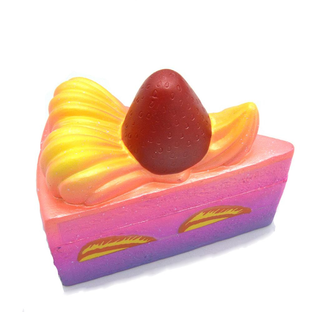 Kiibru Scented Squishy Strawberry Short Cake