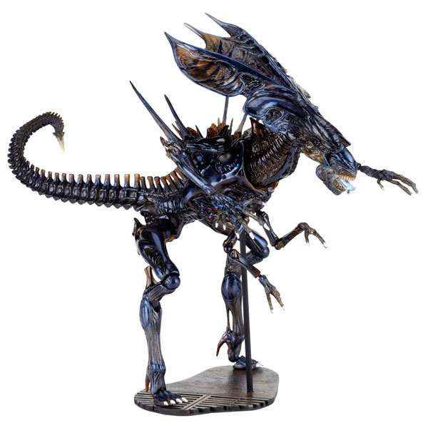 Aliens Revoltech SciFi Super Poseable Action Figure #018 Alien Queen