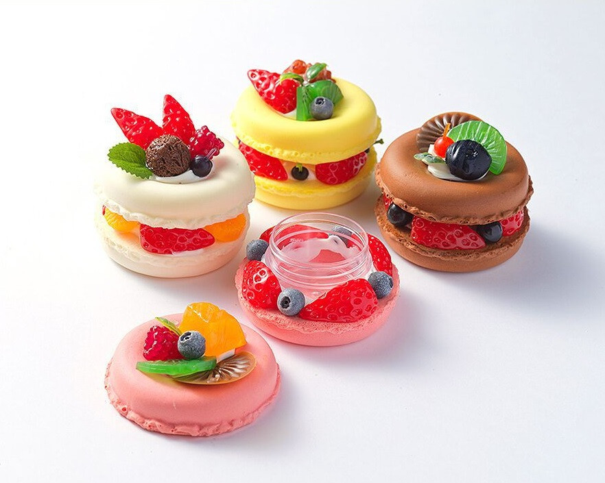 Decorative Small Cake Jar Set