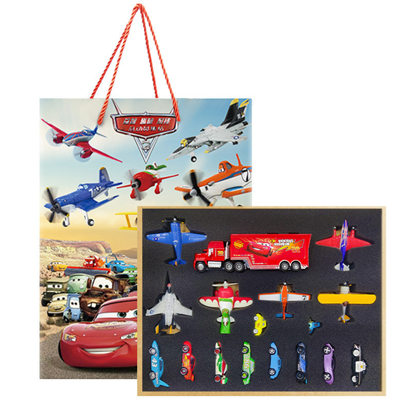 Disney Pixar Cars Planes 17 Pcs Boxed Set