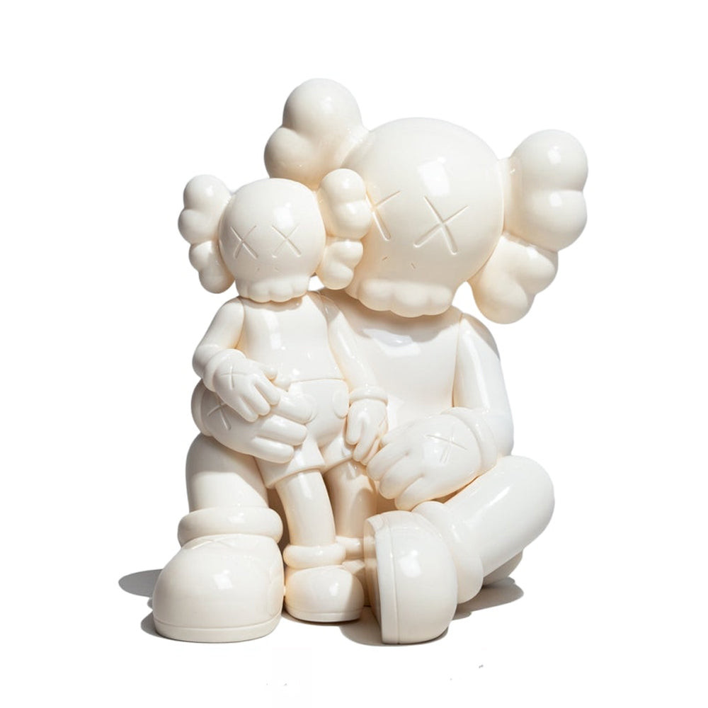 KAWS Holiday Changbai Mountain Vinyl Figure 22cm 8.66inches White