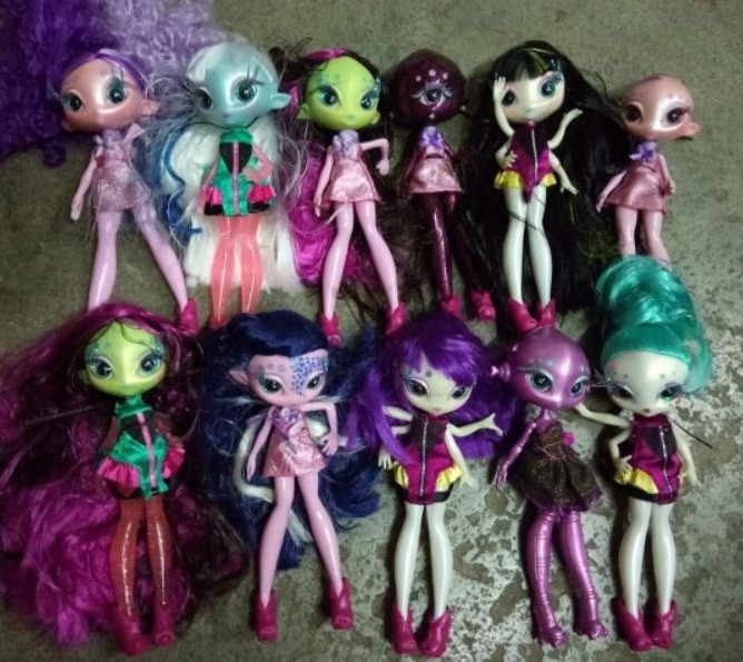 MGA Novi Stars Doll Random Set of 10