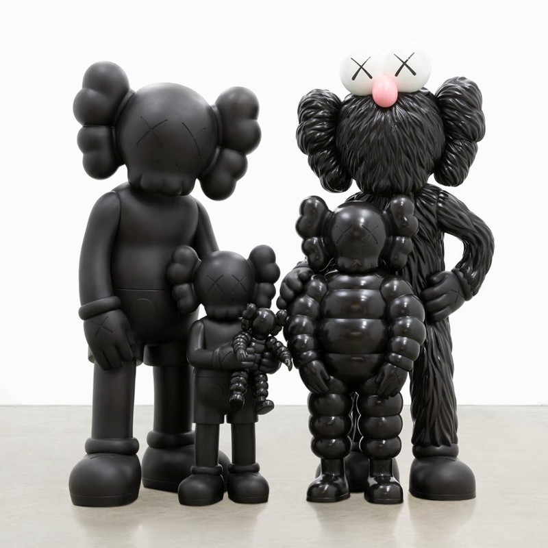 KAWS Family Vinyl Figure 31cm 12.20inches Black