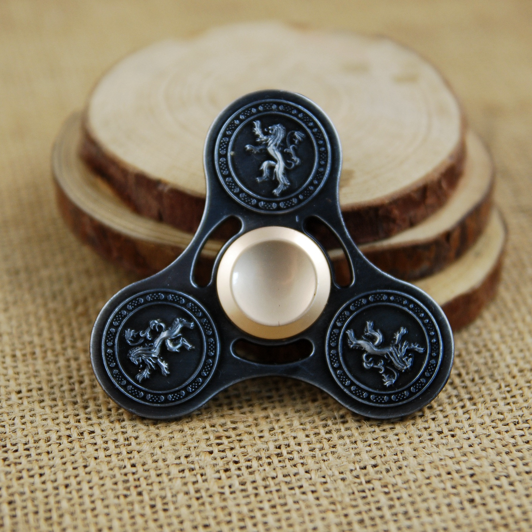 Coat of Arms Lion Cresh Metal Fidget Spiner