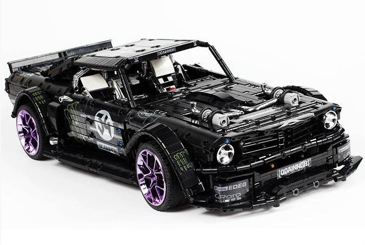 Technic Ford Mustang Hoonicorn Brick Set