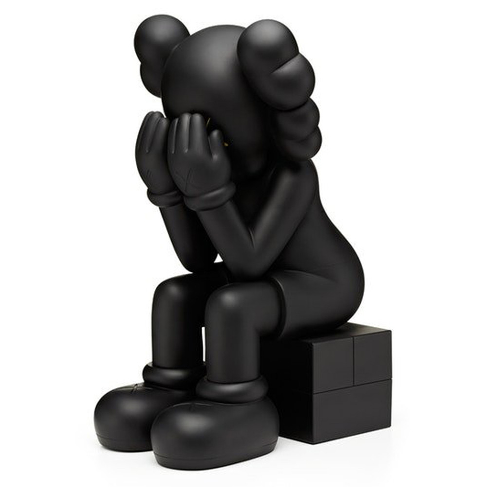 KAWS Passing Through Companion Vinyl Figure 28cm 11.02inches Black