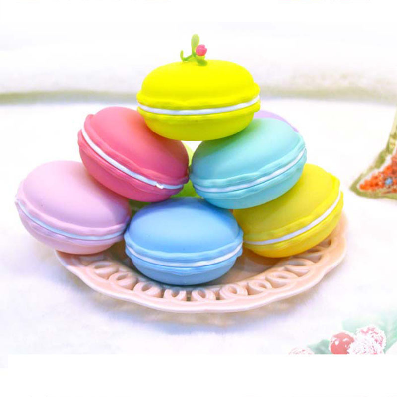 Box of 6 Macarons With Slime