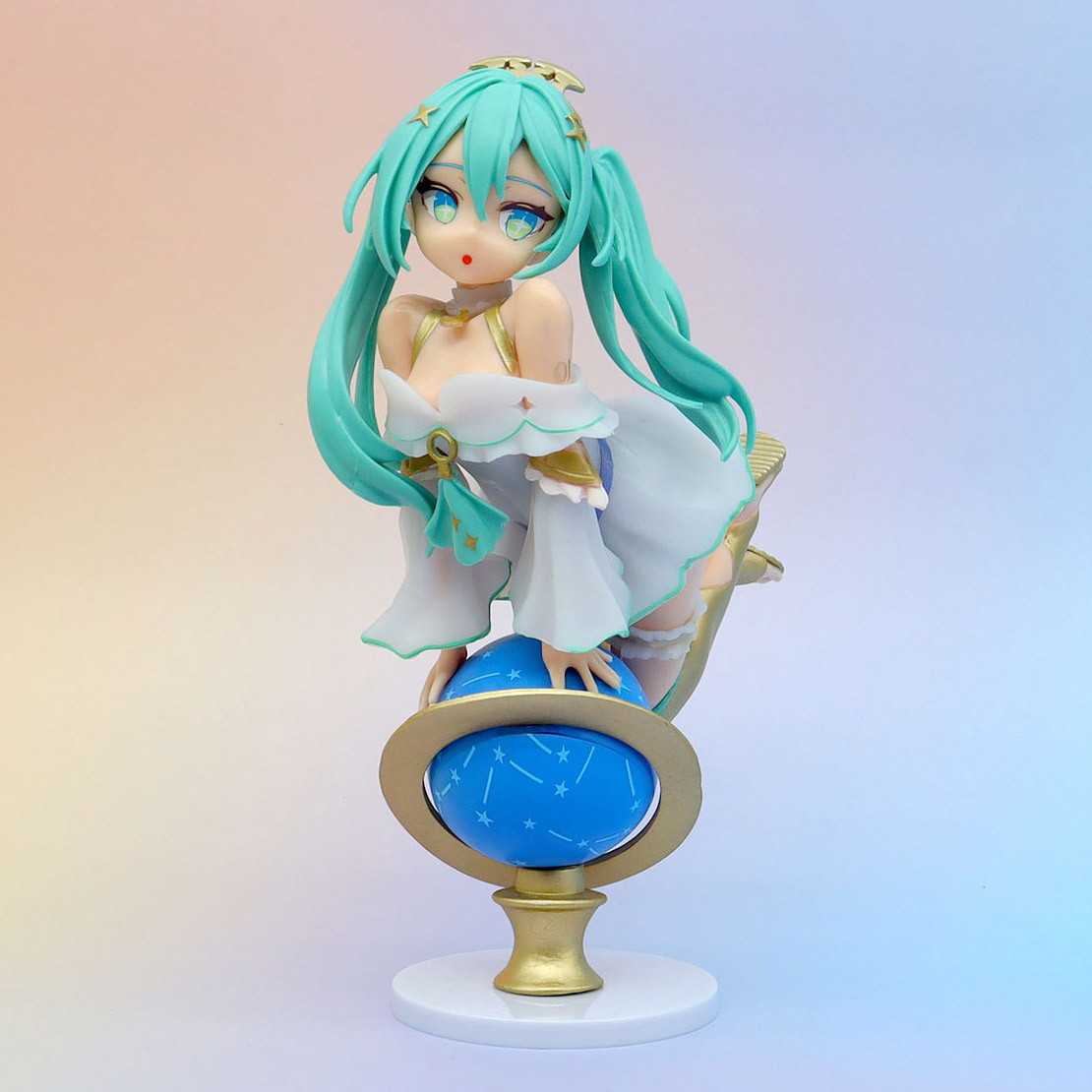 Hatsune Miku Glittering Star Figure 17cm 6.7inches